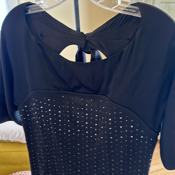 St. John very beautiful dress - Picture 2 of 8